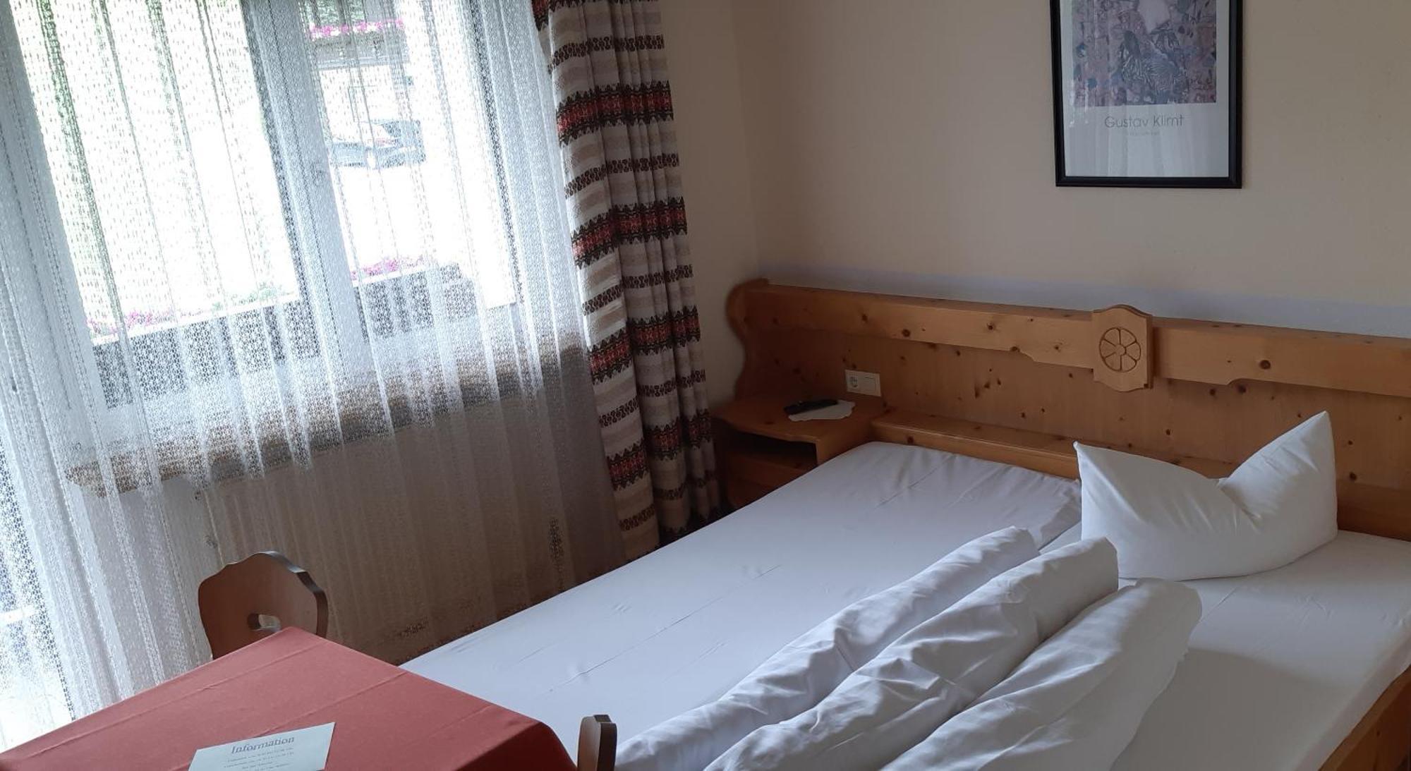 Gasthof Hirschen Wenns Esterno foto