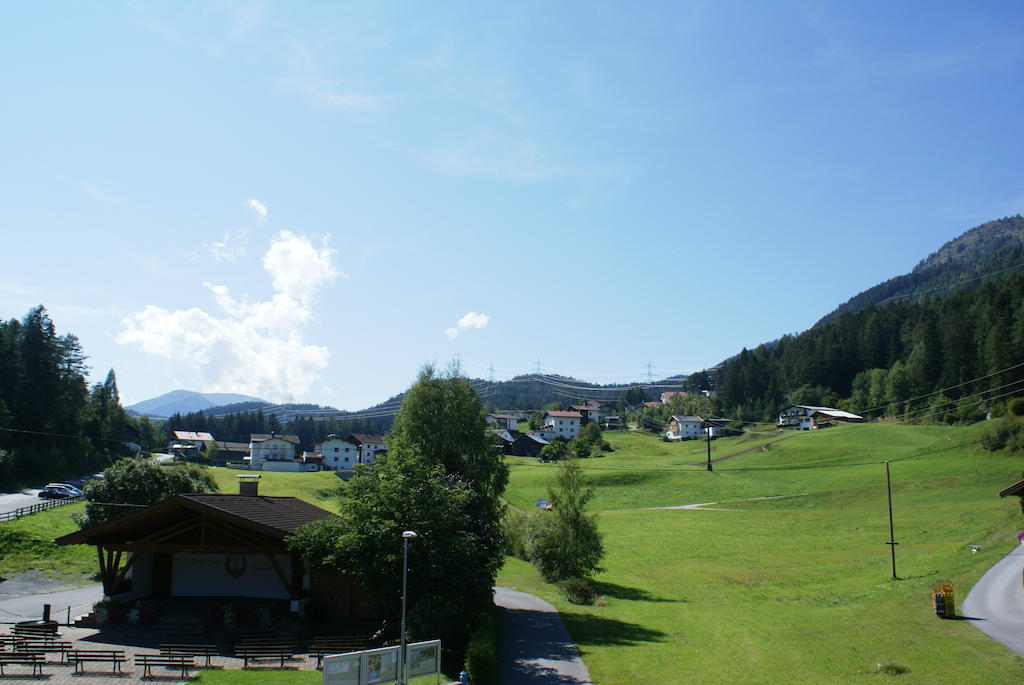 Gasthof Hirschen Wenns Esterno foto