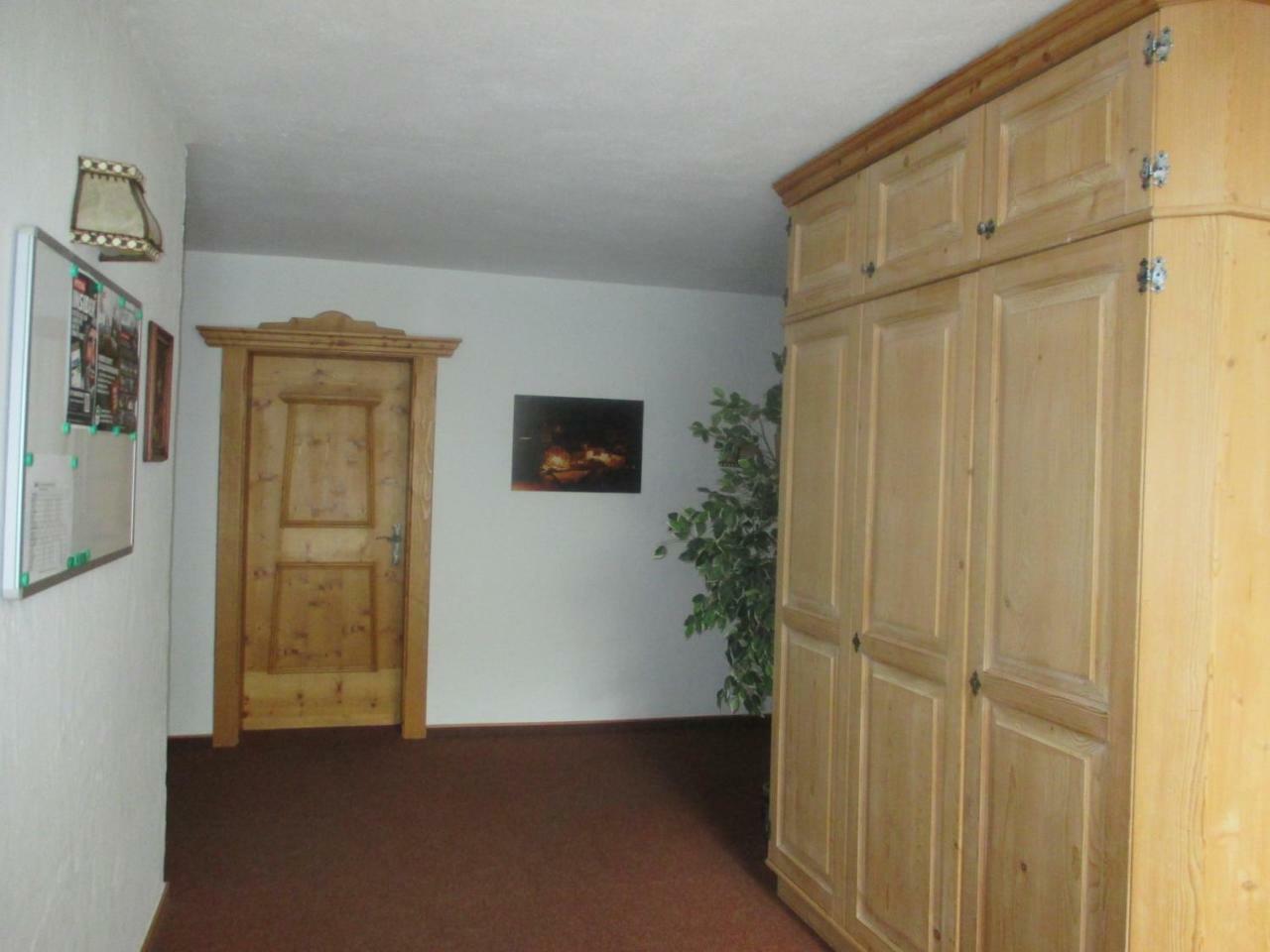 Gasthof Hirschen Wenns Esterno foto