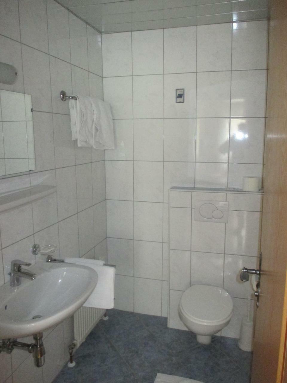 Gasthof Hirschen Wenns Esterno foto